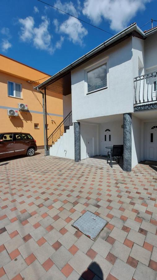 Apartment Kapetanovic Bosanski Samac الغرفة الصورة